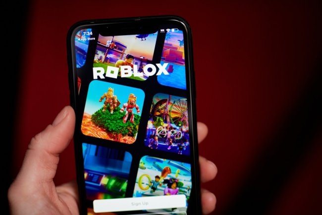 Louisiana attorney general sues Roblox